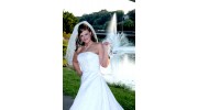 Farrah's Photography and Event Services (Wedding Photography)